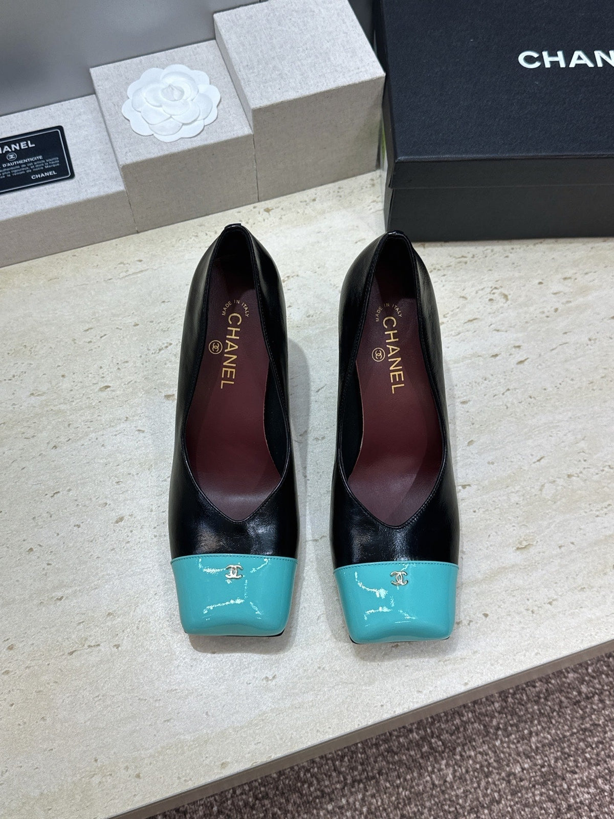 CC Square Toe Block Heel Pumps 90mm Black Teal Patent Leather 896863