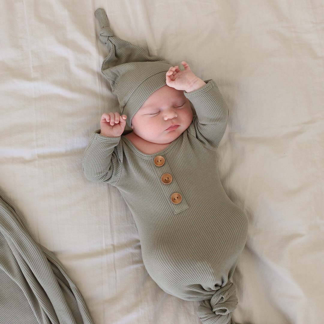 Eucalyptus Bamboo Waffle Newborn Baby Knot Gown & Hat Set