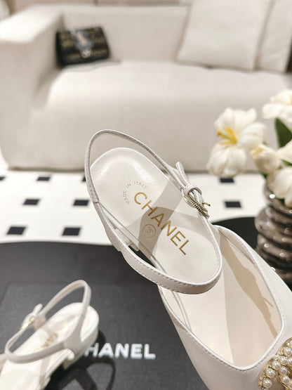 cc 25p mary jane white lambskin black grosgrain with pearl logo 237512
